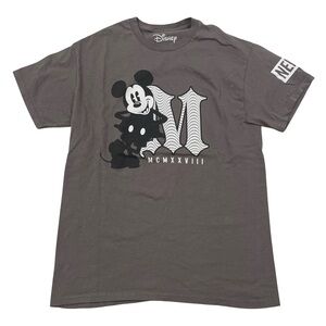 Disney Mickey Mouse x NEFF Size M Grey Tee (Retail $25)